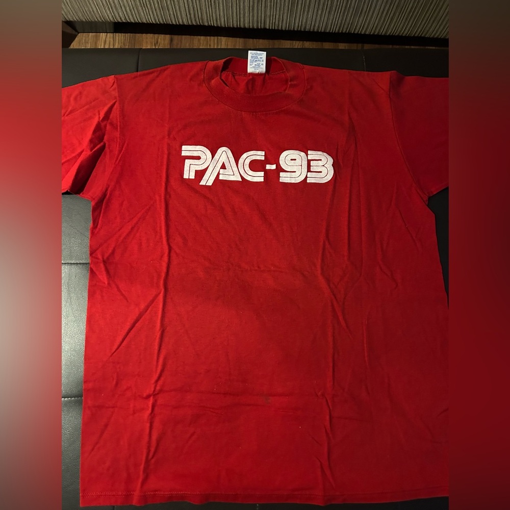 Vintage PAC-93 Radio Broadcast Station Jerzees 80’s / 90’s Graphic Tee